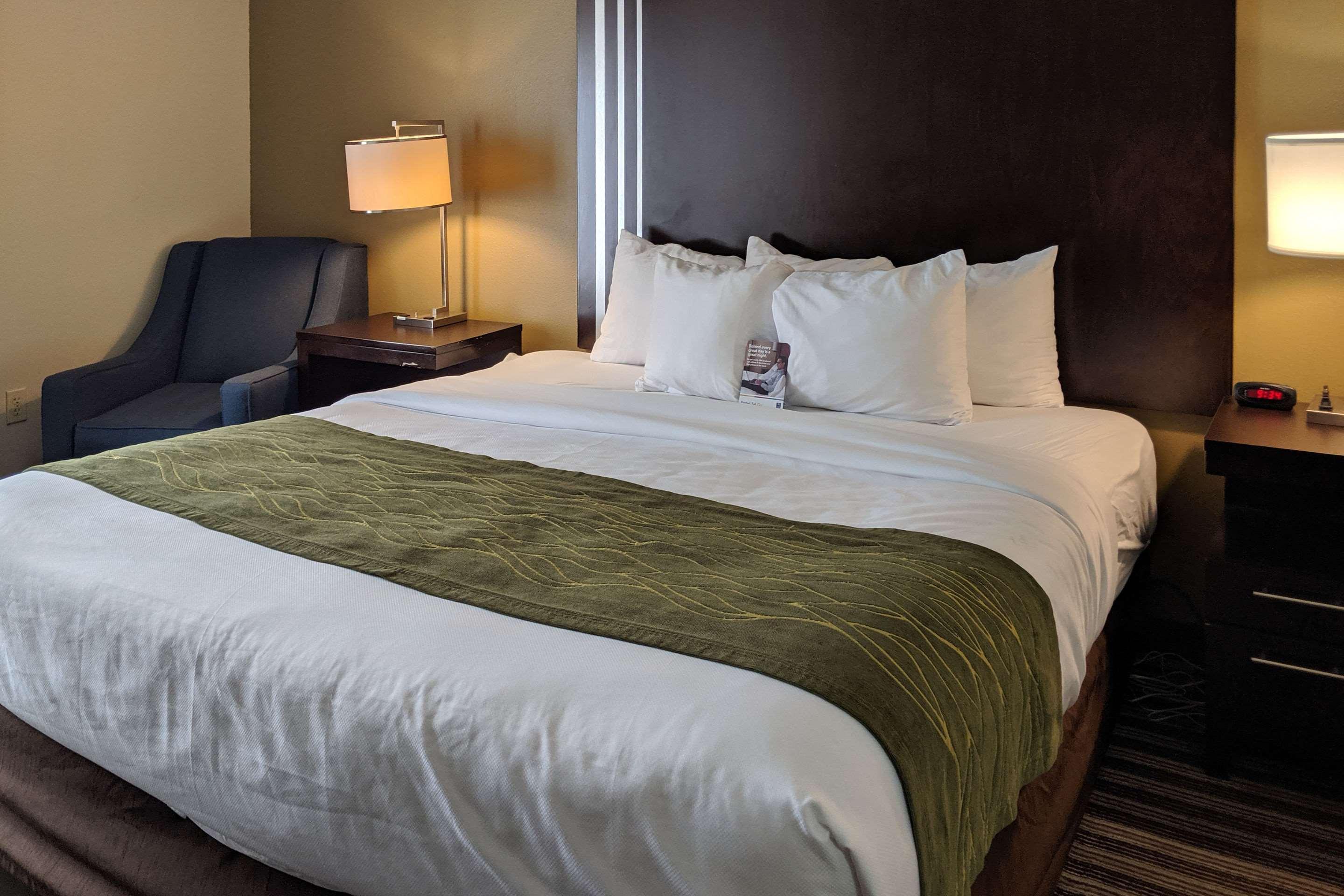 Comfort I-24 Inn